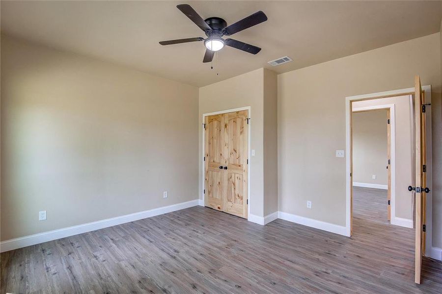 Spacious, unfurnished interior of a new home in , Terrell (Image 16).