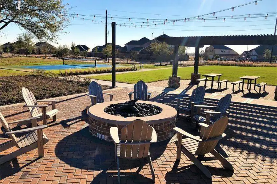 Image 13 of a home in Elyson 45' & 70'. Image 13 of a home in Elyson 45' & 70'.