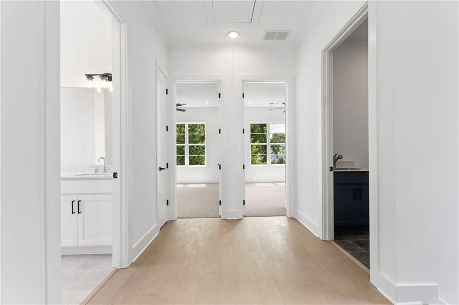 Spacious, unfurnished interior of a new home in Parkside Roswell, Roswell (Image 29). Spacious, unfurnished interior of a new home in Parkside Roswell, Roswell (Image 29).