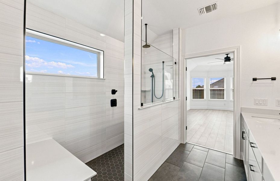 Furnished interior view inside a new home in Crescent Bluff, Georgetown (Image 10).