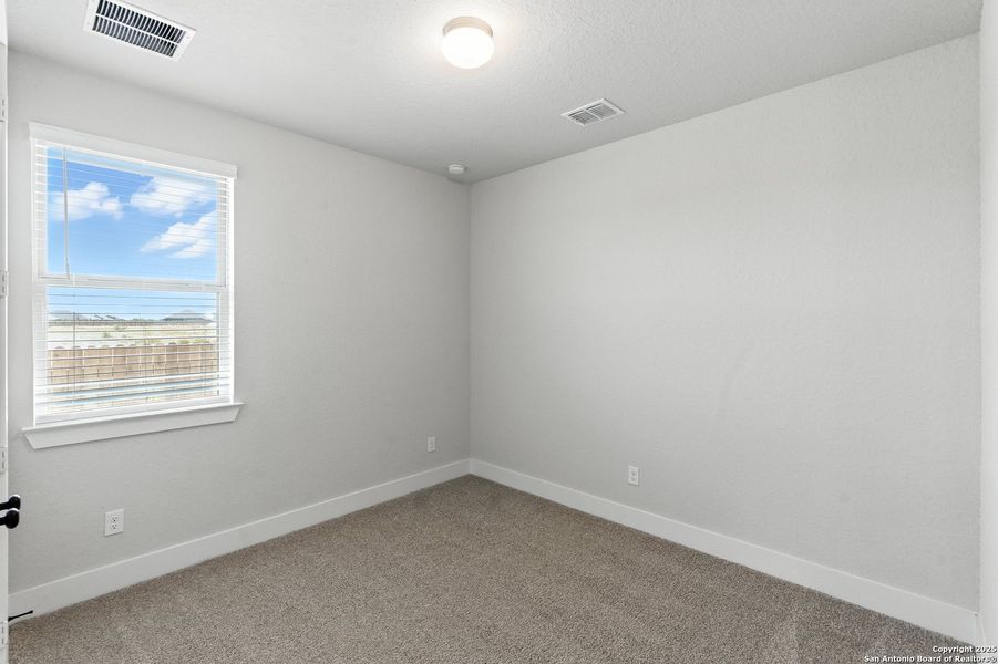 Spacious, unfurnished interior of a new home in Alsatian Oaks, Castroville (Image 22).