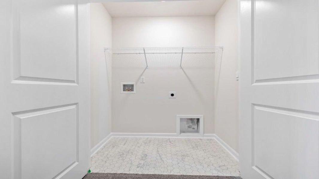 Spacious, unfurnished interior of a new home in Covington Village, Greer (Image 26).