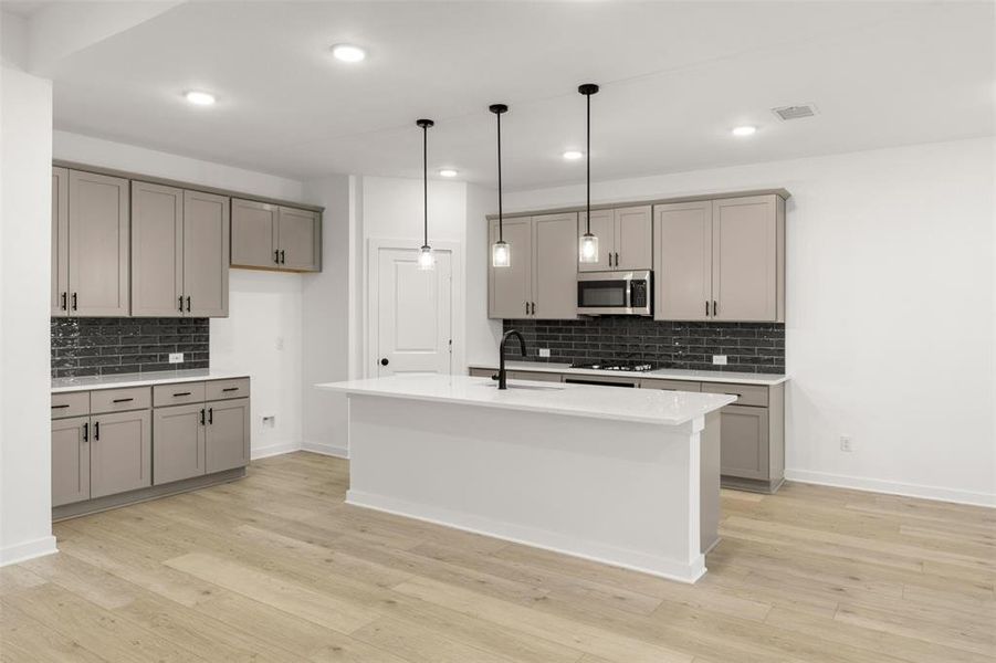 3011 Genevieve Ln 3011 Genevieve Ln