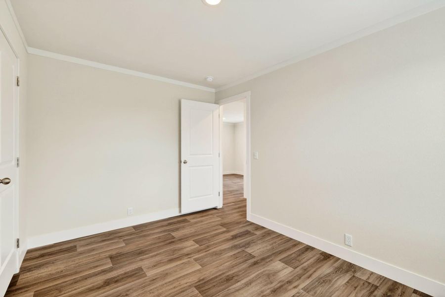 Spacious, unfurnished interior of a new home in , Brenham (Image 16).