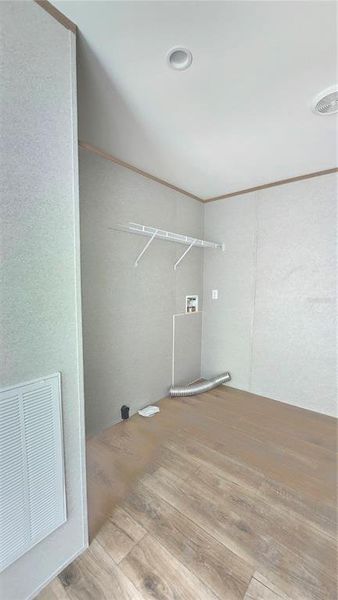 Spacious, unfurnished interior of a new home in , New Port Richey (Image 16).