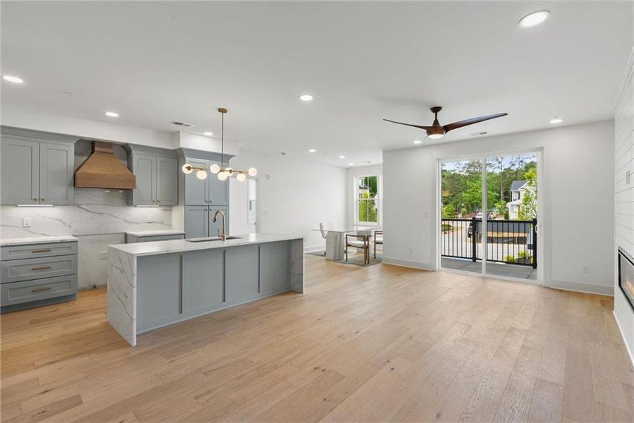 Furnished interior view inside a new home in , Peachtree City (Image 13).