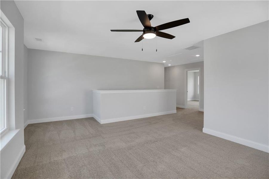 Spacious, unfurnished interior of a new home in Twin Lakes, Hoschton (Image 14).
