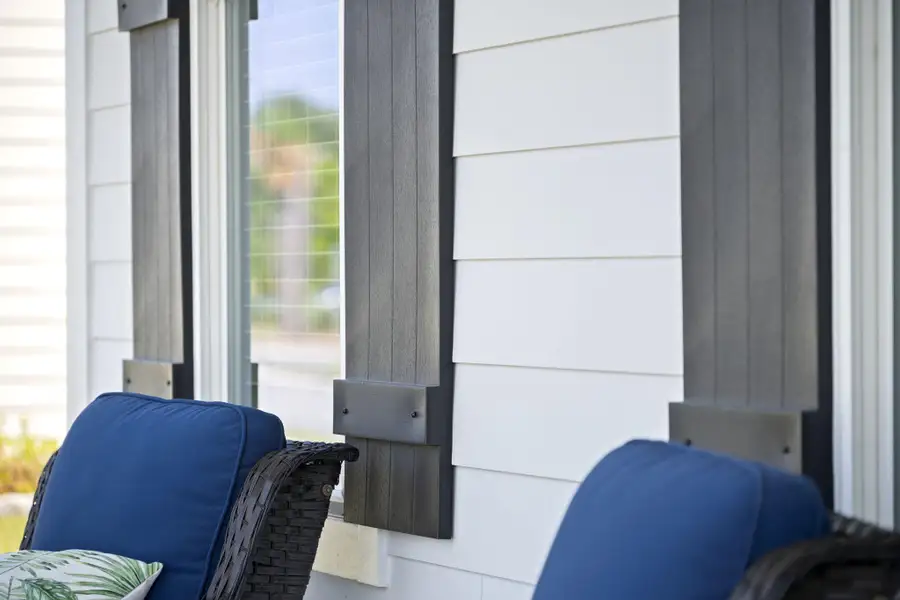 Exterior details and patio area of a home in , Summerville (Image 3).