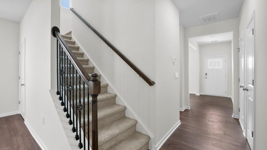 Spacious, unfurnished interior of a new home in Benjamin's Grove, Woodruff (Image 29). Spacious, unfurnished interior of a new home in Benjamin's Grove, Woodruff (Image 29).