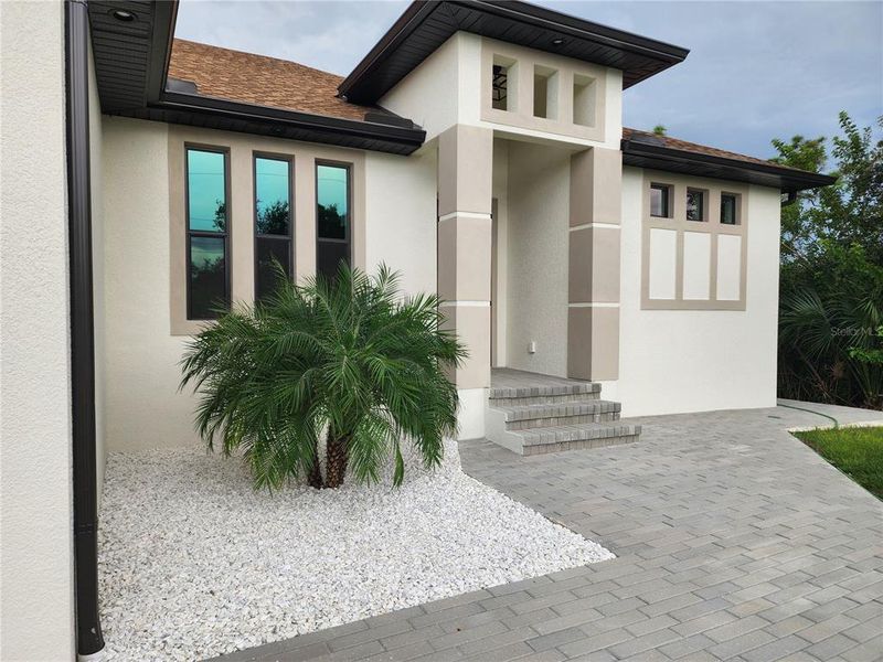 Exterior details and patio area of a home in , Port Charlotte (Image 3). Exterior details and patio area of a home in , Port Charlotte (Image 3).