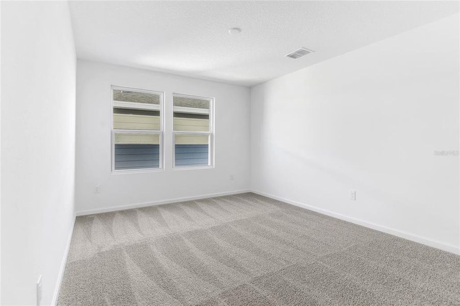 Spacious, unfurnished interior of a new home in Seasons at Aurora Oaks, Ocala (Image 18).
