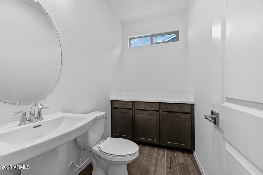 10205 W WELDON Avenue - Ready Now!