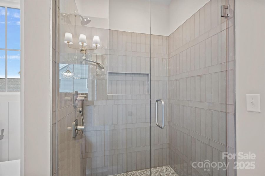 Image 41 of a home in .