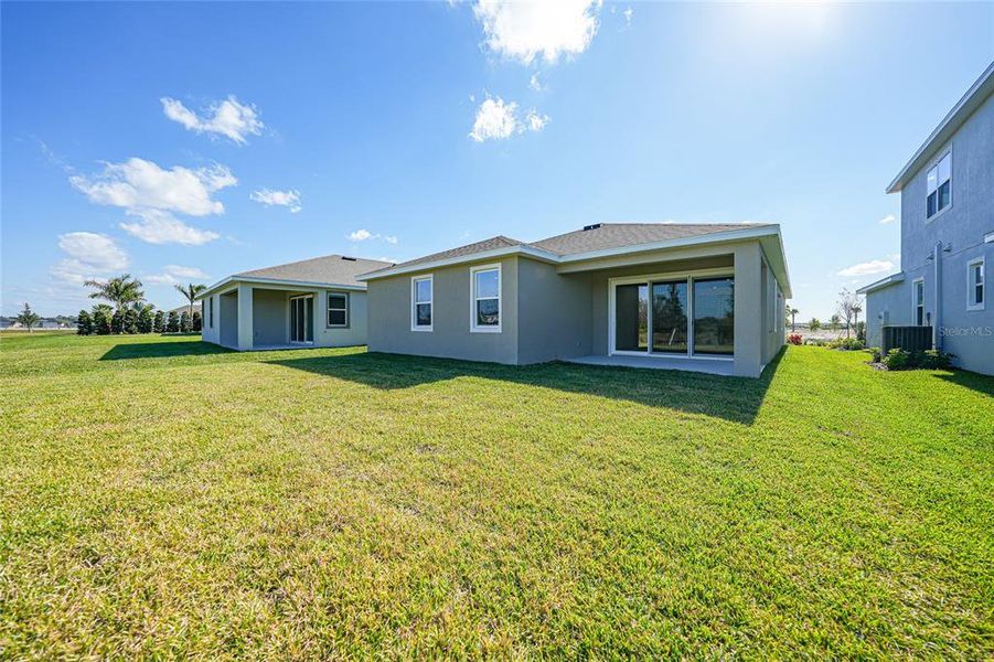 Exterior details and patio area of a home in Turnleaf, Punta Gorda (Image 3).