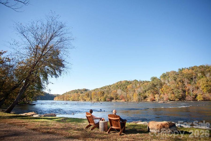 Image 42 of a home in .