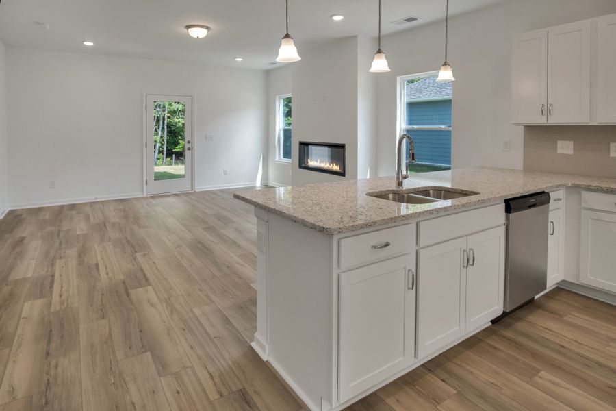 Furnished interior view inside a new home in Marlin Pointe, White House (Image 5).