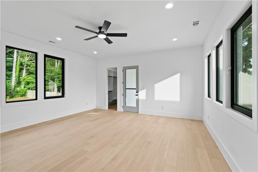 Spacious, unfurnished interior of a new home in , Lawrenceville (Image 25). Spacious, unfurnished interior of a new home in , Lawrenceville (Image 25).