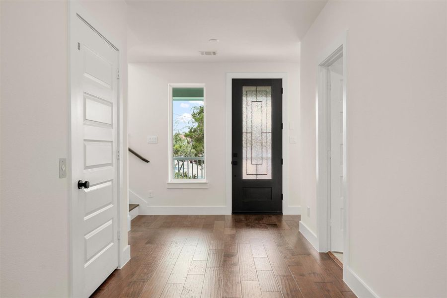 Spacious, unfurnished interior of a new home in , El Lago (Image 34). Spacious, unfurnished interior of a new home in , El Lago (Image 34).