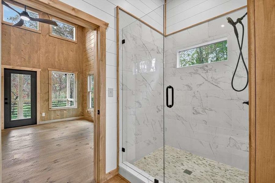 Image 36 of a home in .