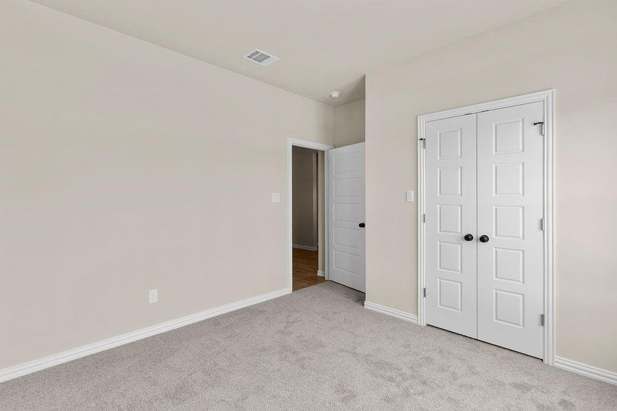 Spacious, unfurnished interior of a new home in , Fort Worth (Image 22).