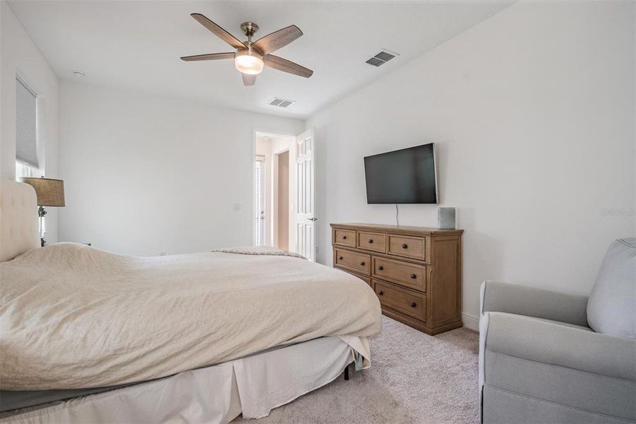 Furnished interior view inside a new home in , Wesley Chapel (Image 20).