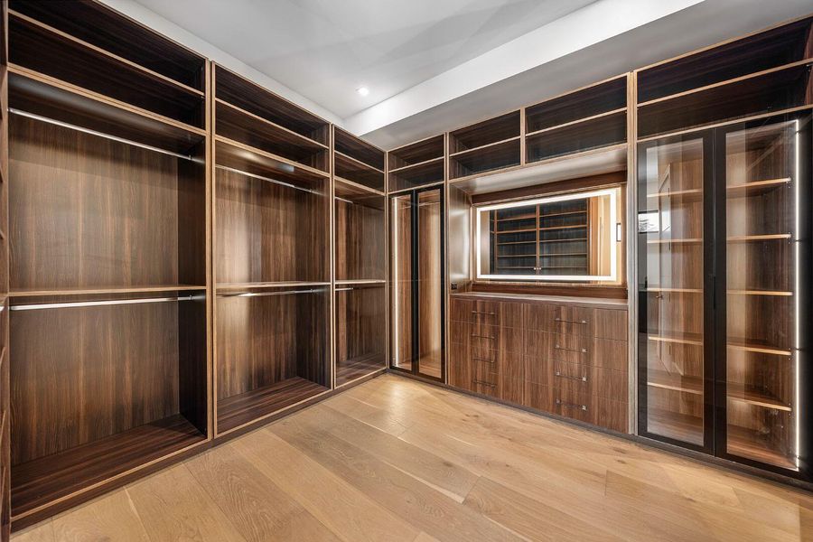 Image 69 of a home in .