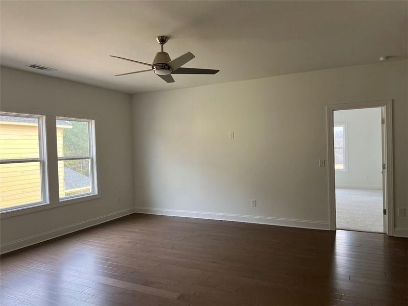 Spacious, unfurnished interior of a new home in , Woodstock (Image 16).