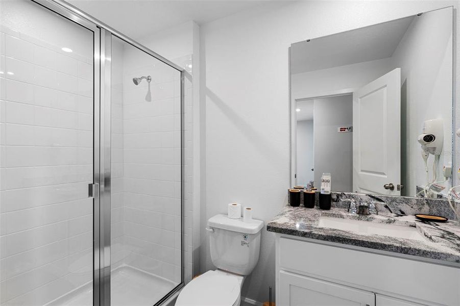 Furnished interior view inside a new home in , Kissimmee (Image 25).