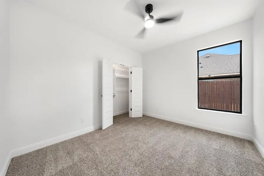 Spacious, unfurnished interior of a new home in , Glenn Heights (Image 33).