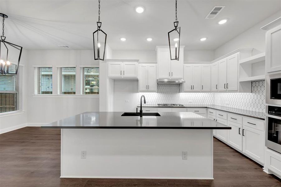 Furnished interior view inside a new home in Mantua Point Gardens, Van Alstyne (Image 6).