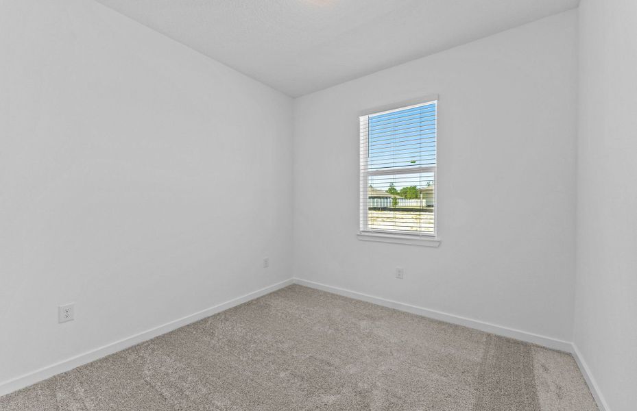 Representative unfurnished interior of a home built from the Medina by Pulte Homes in Reagan Landing, Bradenton (Image 23).