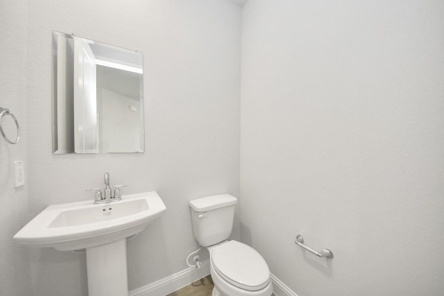 Furnished interior view inside a new home in ARTAVIA: Hilltop Collection, Conroe (Image 10). Furnished interior view inside a new home in ARTAVIA: Hilltop Collection, Conroe (Image 10).