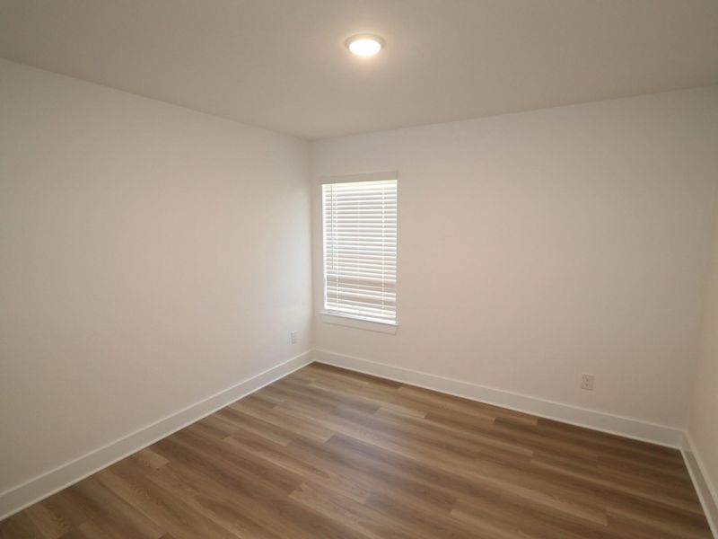 Spacious, unfurnished interior of a new home in Lago Mar, Santa Fe (Image 14). Spacious, unfurnished interior of a new home in Lago Mar, Santa Fe (Image 14).