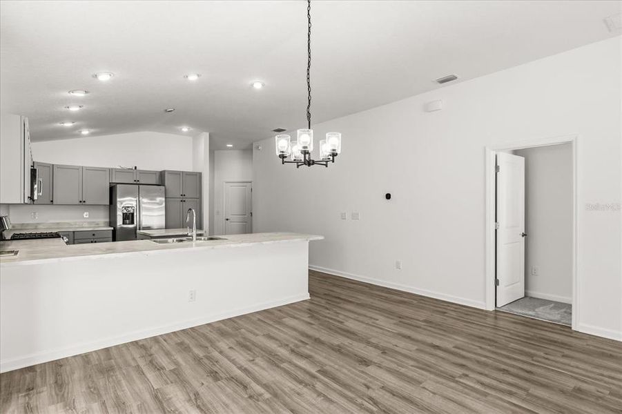 Spacious, unfurnished interior of a new home in , The Villages (Image 32).