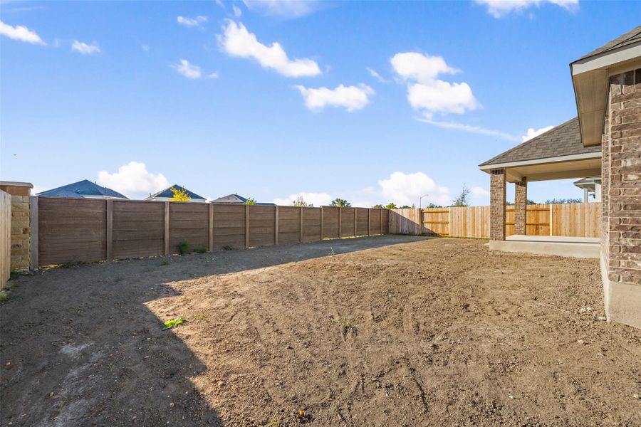 Photos are representative images and renderings for illustrative purposes only. Actual structural options and design images of the home may vary. Photos are representative images and renderings for illustrative purposes only. Actual structural options and design images of the home may vary.