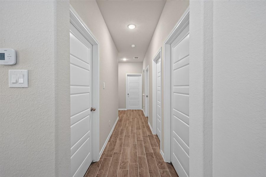 Spacious, unfurnished interior of a new home in Woodland Lakes, Huffman (Image 13).
