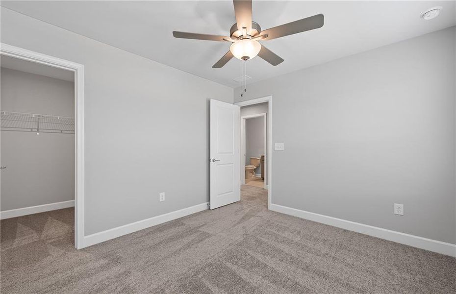 Spacious, unfurnished interior of a new home in Anderson Point Estates, McDonough (Image 15).