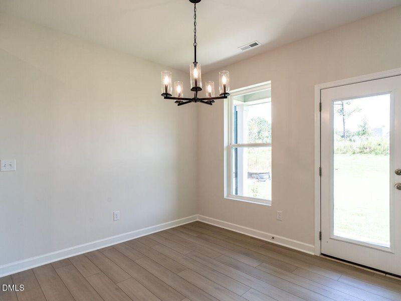 014-1280x960-dining-room 014-1280x960-dining-room