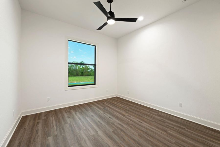 Spacious, unfurnished interior of a new home in , Bryan (Image 27).