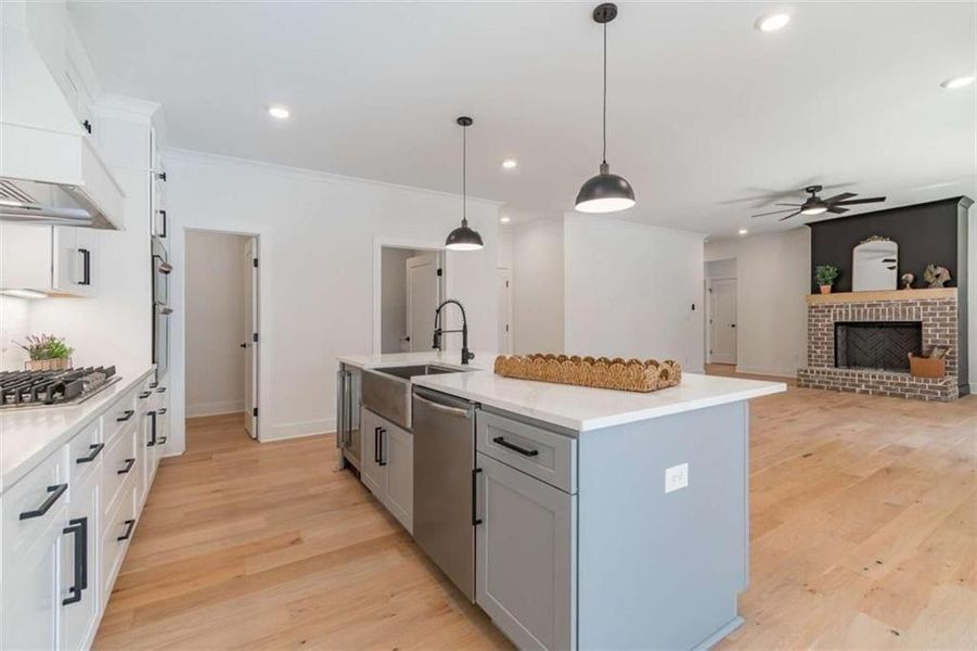 Furnished interior view inside a new home in , Gainesville (Image 14).