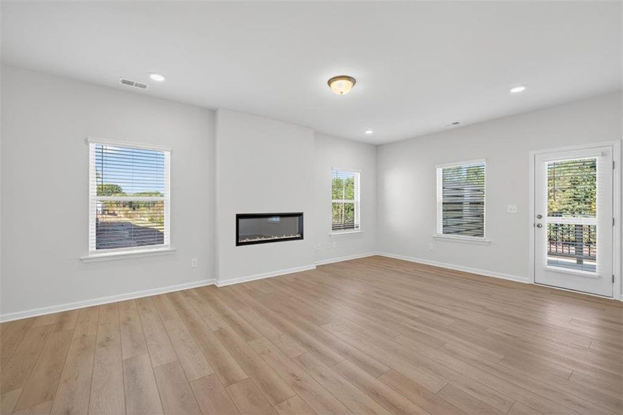 Spacious, unfurnished interior of a new home in Franklin Manor, Lawrenceville (Image 30). Spacious, unfurnished interior of a new home in Franklin Manor, Lawrenceville (Image 30).