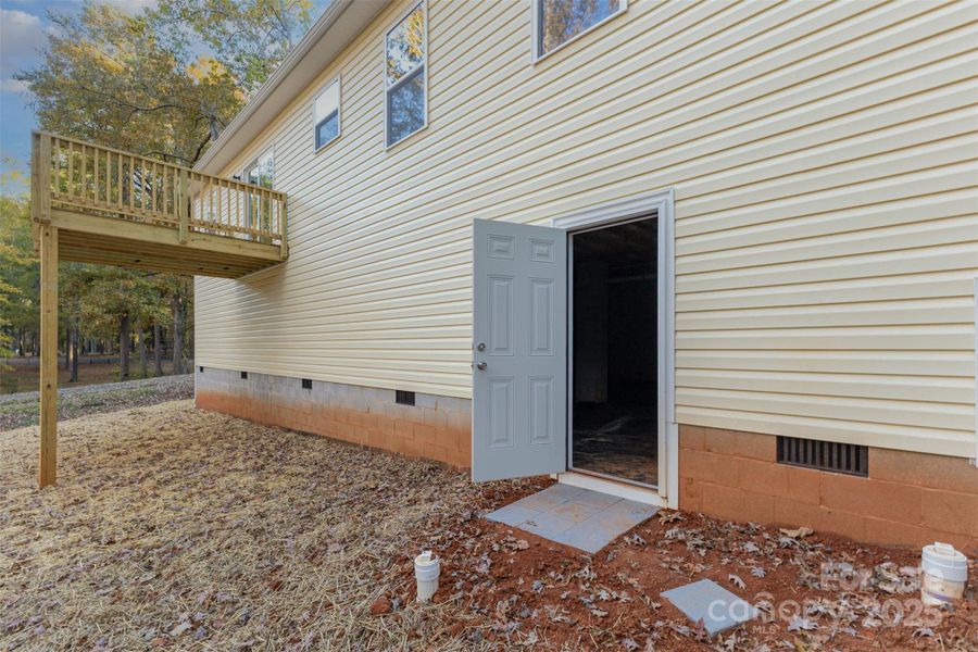 Exterior details and patio area of a home in , Mount Gilead (Image 22).