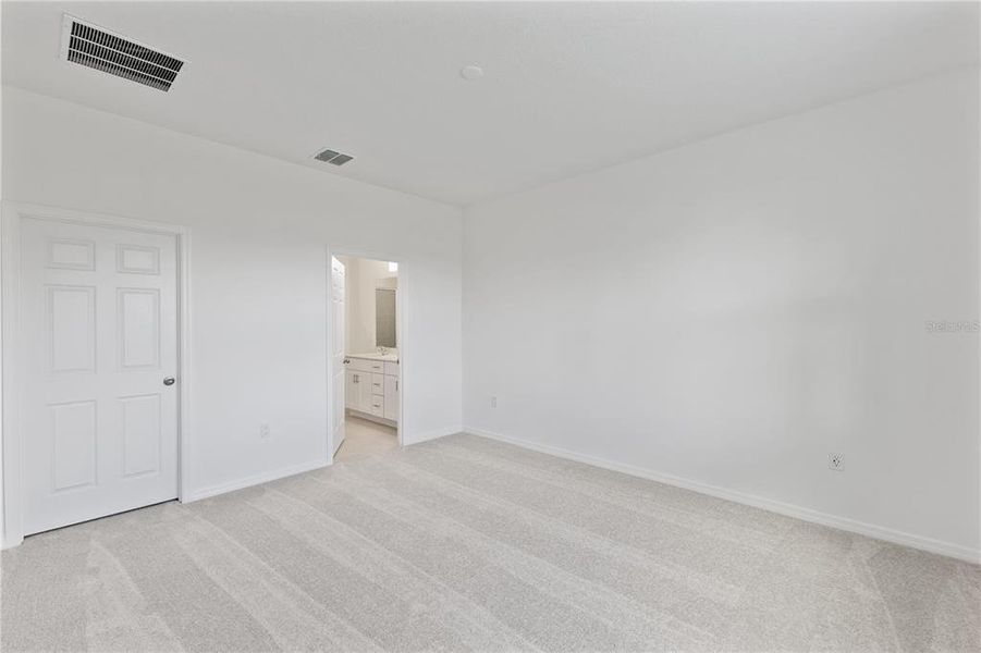 Spacious, unfurnished interior of a new home in Cypress Park Estates, Haines City (Image 7). Spacious, unfurnished interior of a new home in Cypress Park Estates, Haines City (Image 7).