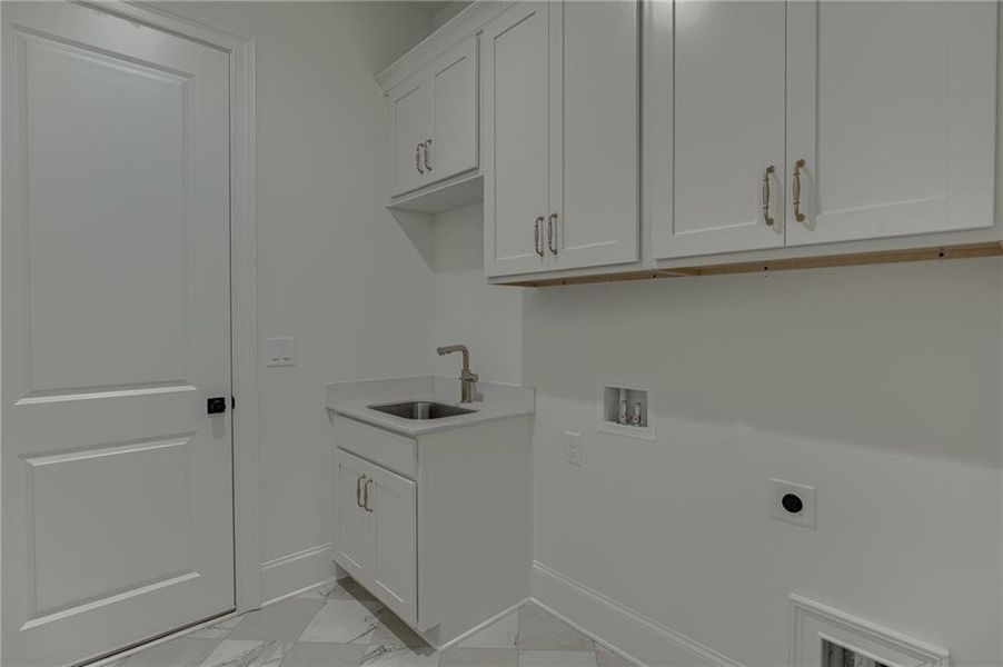 Image 73 of a home in .