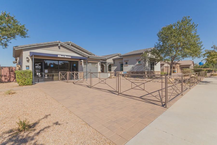Community amenities in Bellero Estates, Queen Creek (Image 28).