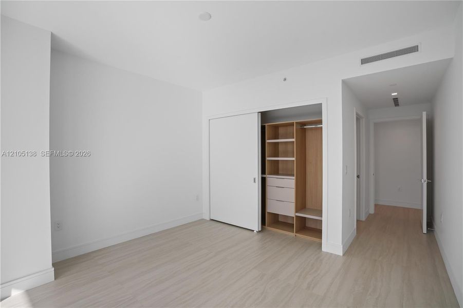 Spacious, unfurnished interior of a new home in , North Miami (Image 46).