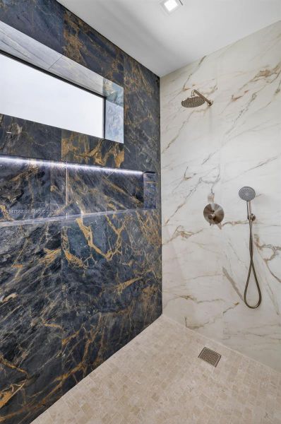 Close-up of interior finishes inside a home in , Fort Lauderdale (Image 21).