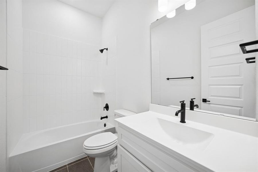 Furnished interior view inside a new home in Terraces – Classics, Rockwall (Image 8). Furnished interior view inside a new home in Terraces – Classics, Rockwall (Image 8).