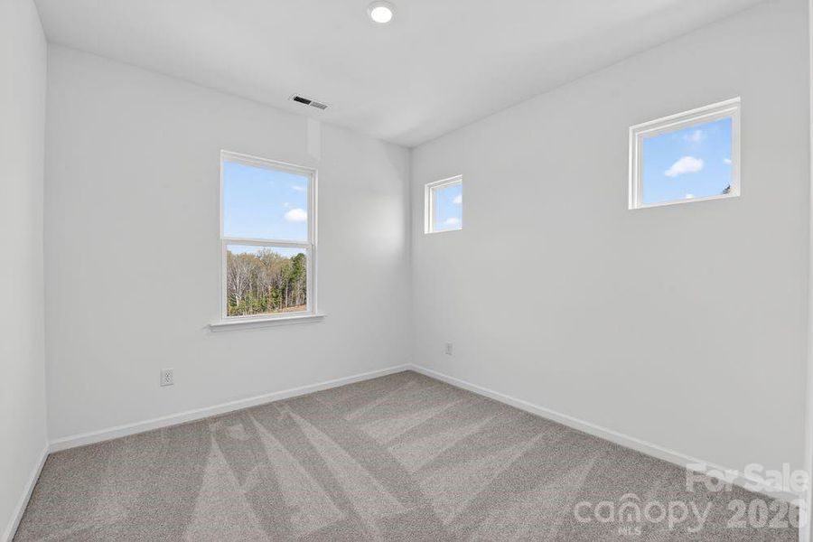 3150 Beacon Heights Road ~ Ready Now