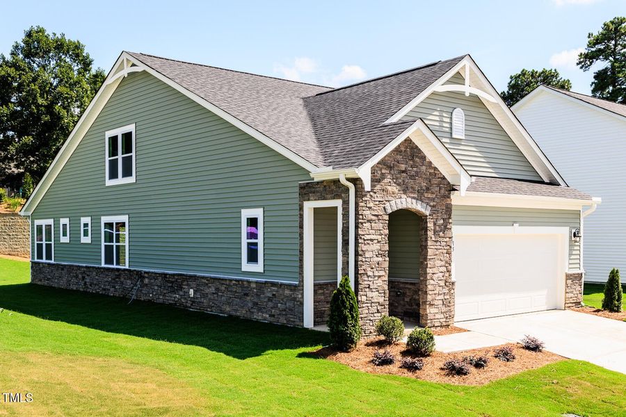 Lot 25 Side View Lot 25 Side View